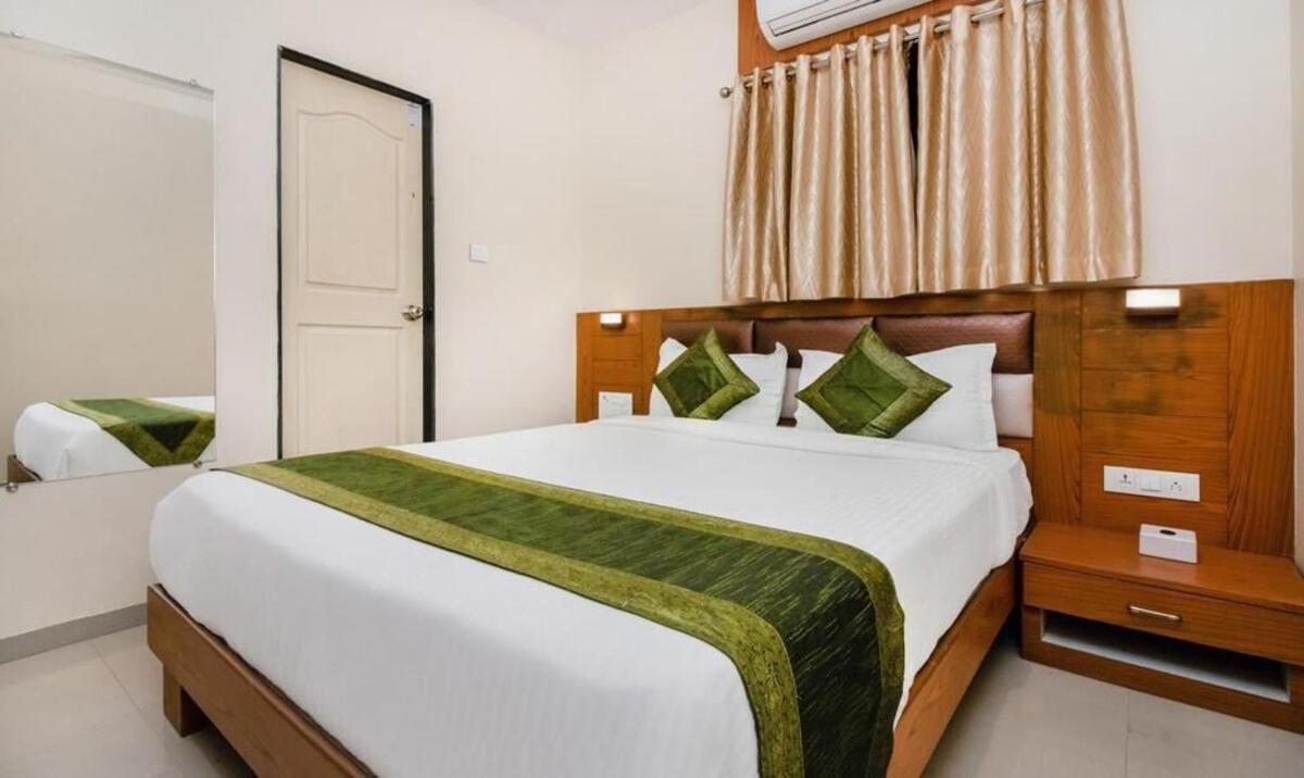 Hotel Volga Plaza Mumbai Luaran gambar