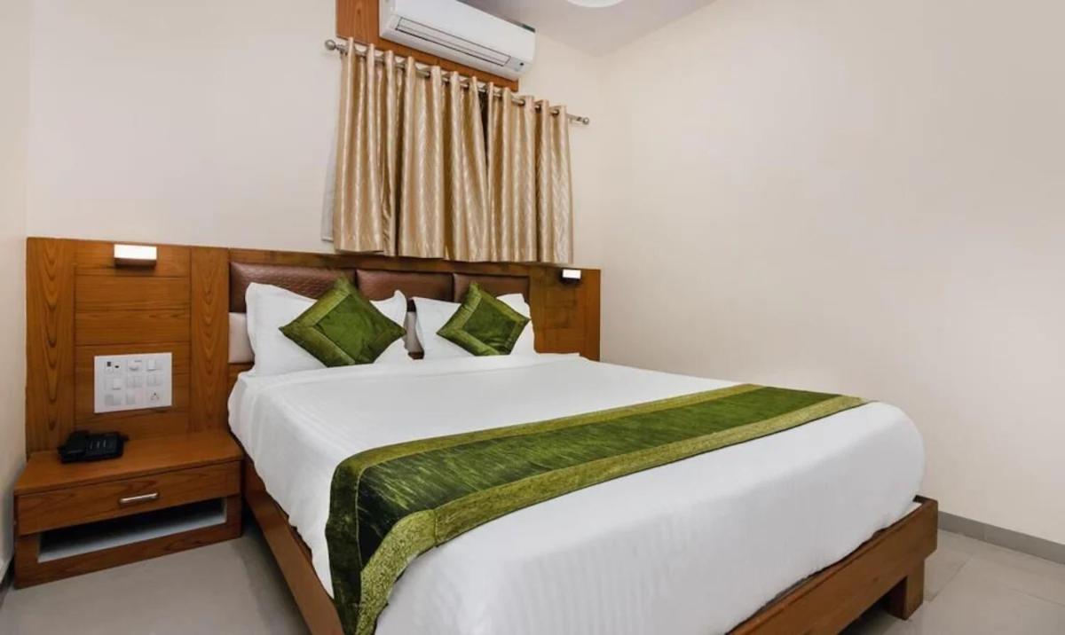 Hotel Volga Plaza Mumbai Luaran gambar