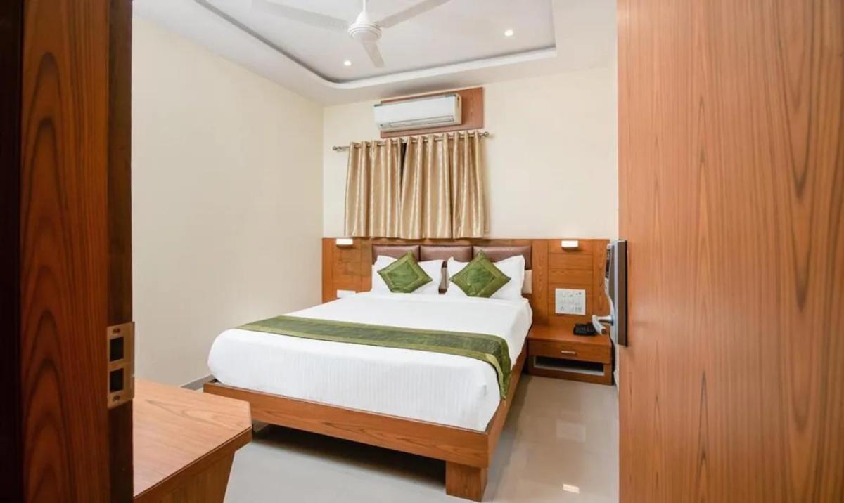 Hotel Volga Plaza Mumbai Luaran gambar
