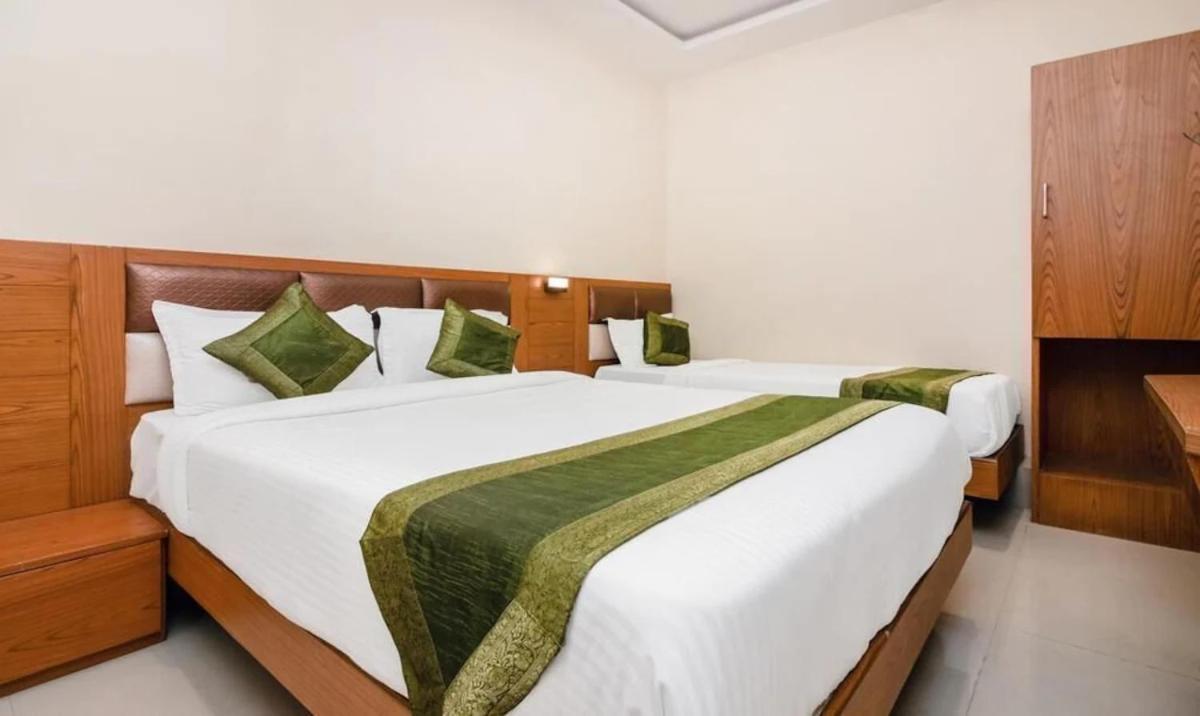 Hotel Volga Plaza Mumbai Luaran gambar