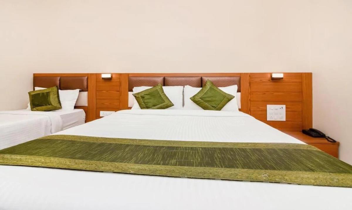 Hotel Volga Plaza Mumbai Luaran gambar